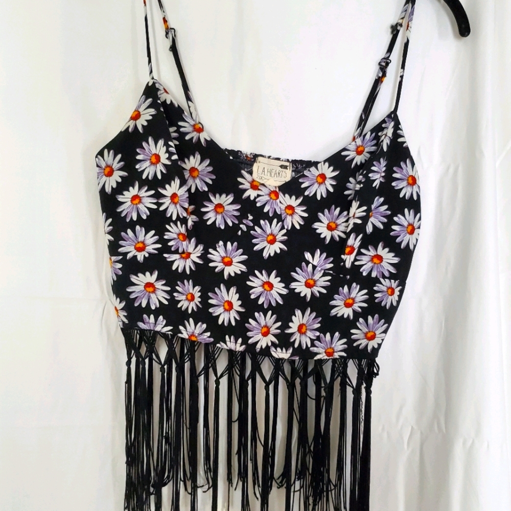LA HEARTS Daisy Crop Top